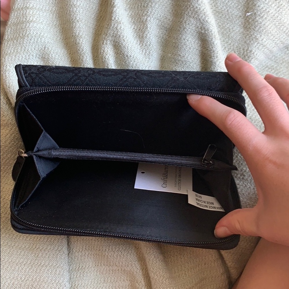 Wallet - Picture 7 of 8